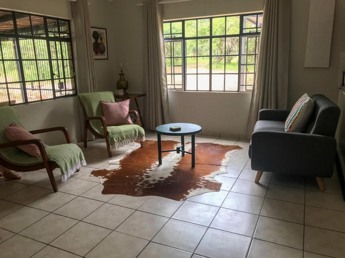 Hello Kruger Hideaway Cottage & Skilpad Studio Marloth Park Ngoại thất bức ảnh