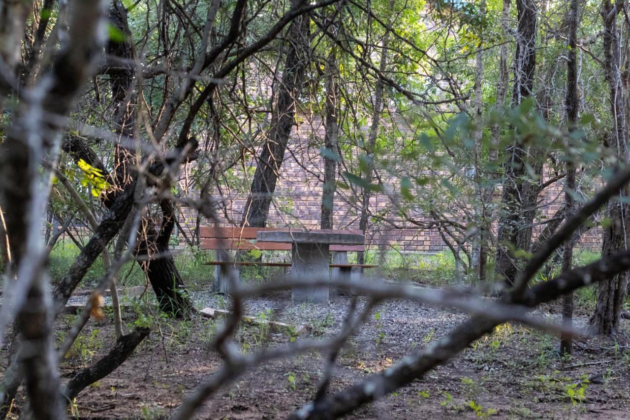 Hello Kruger Hideaway Cottage & Skilpad Studio Marloth Park Ngoại thất bức ảnh